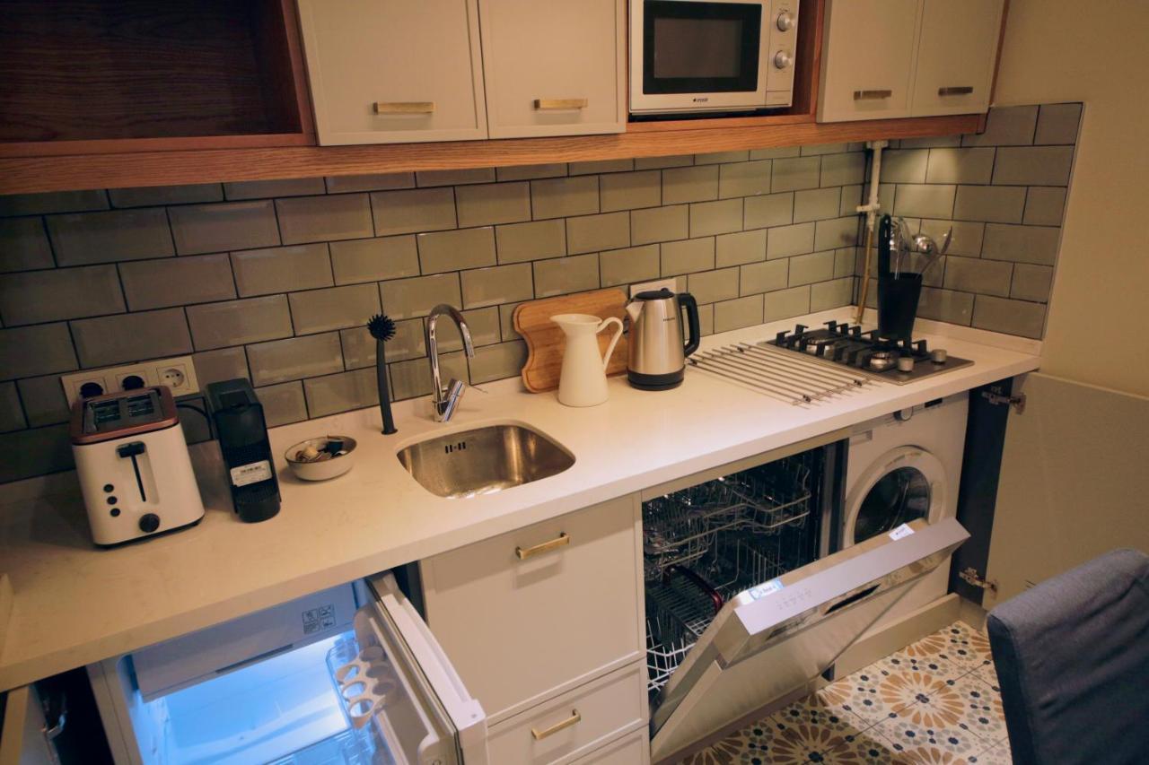 New Modern Flat- By Taksim Square Hotel Istanboel Buitenkant foto