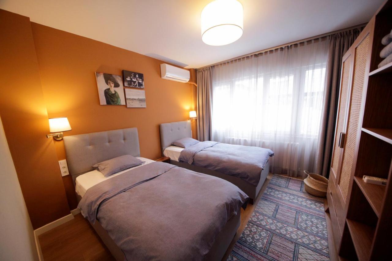 New Modern Flat- By Taksim Square Hotel Istanboel Buitenkant foto