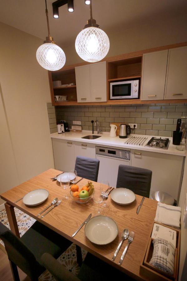 New Modern Flat- By Taksim Square Hotel Istanboel Buitenkant foto