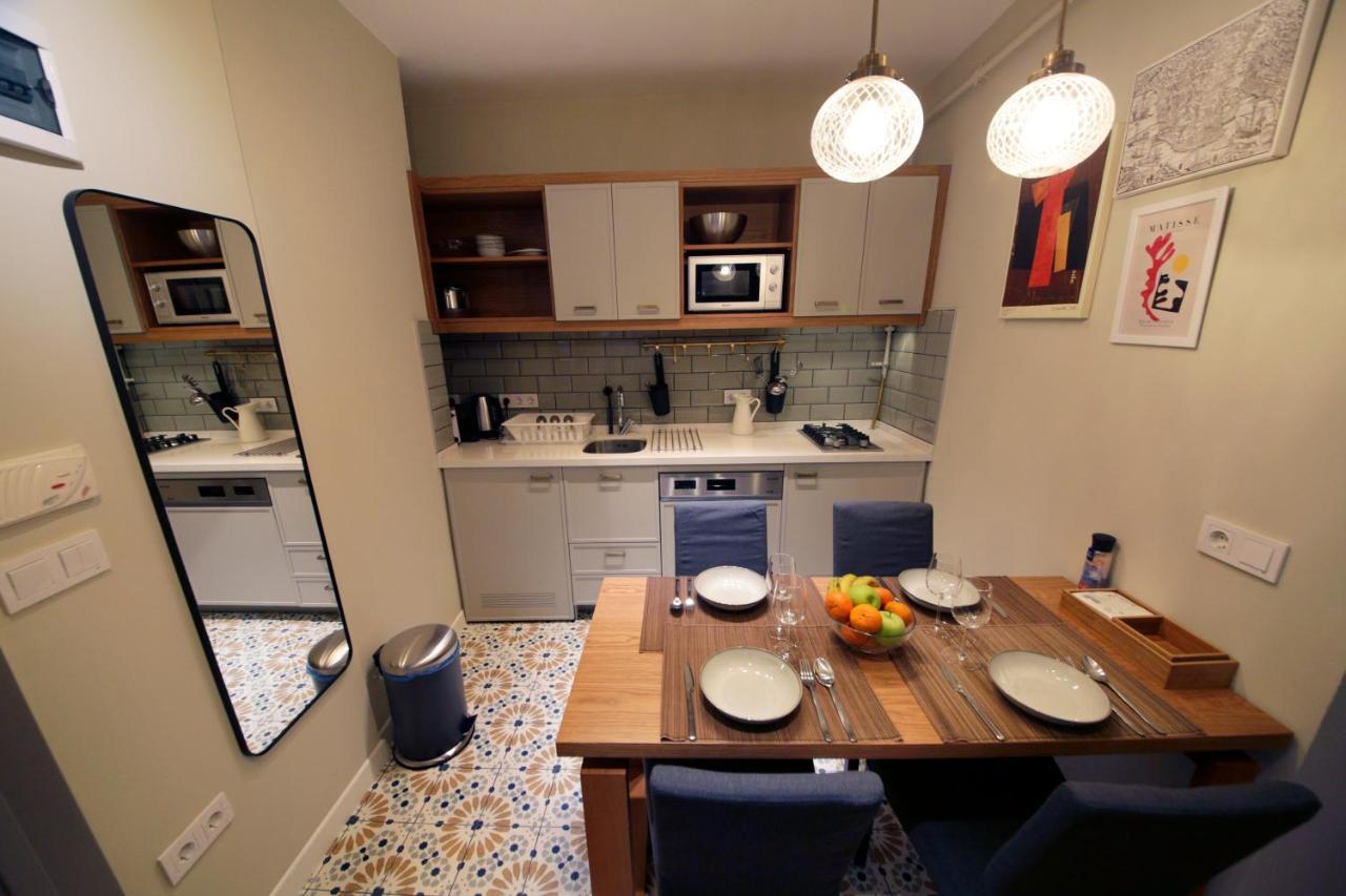 New Modern Flat- By Taksim Square Hotel Istanboel Buitenkant foto